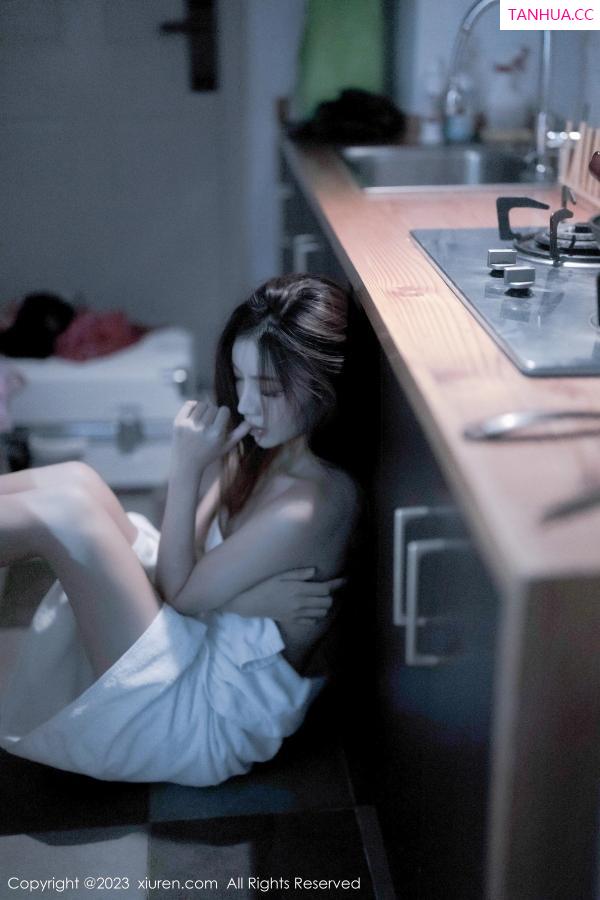   [XiuRen]高清写真图 2023.03.20 No.6437 加朵babe 美腿丝袜第81张图片